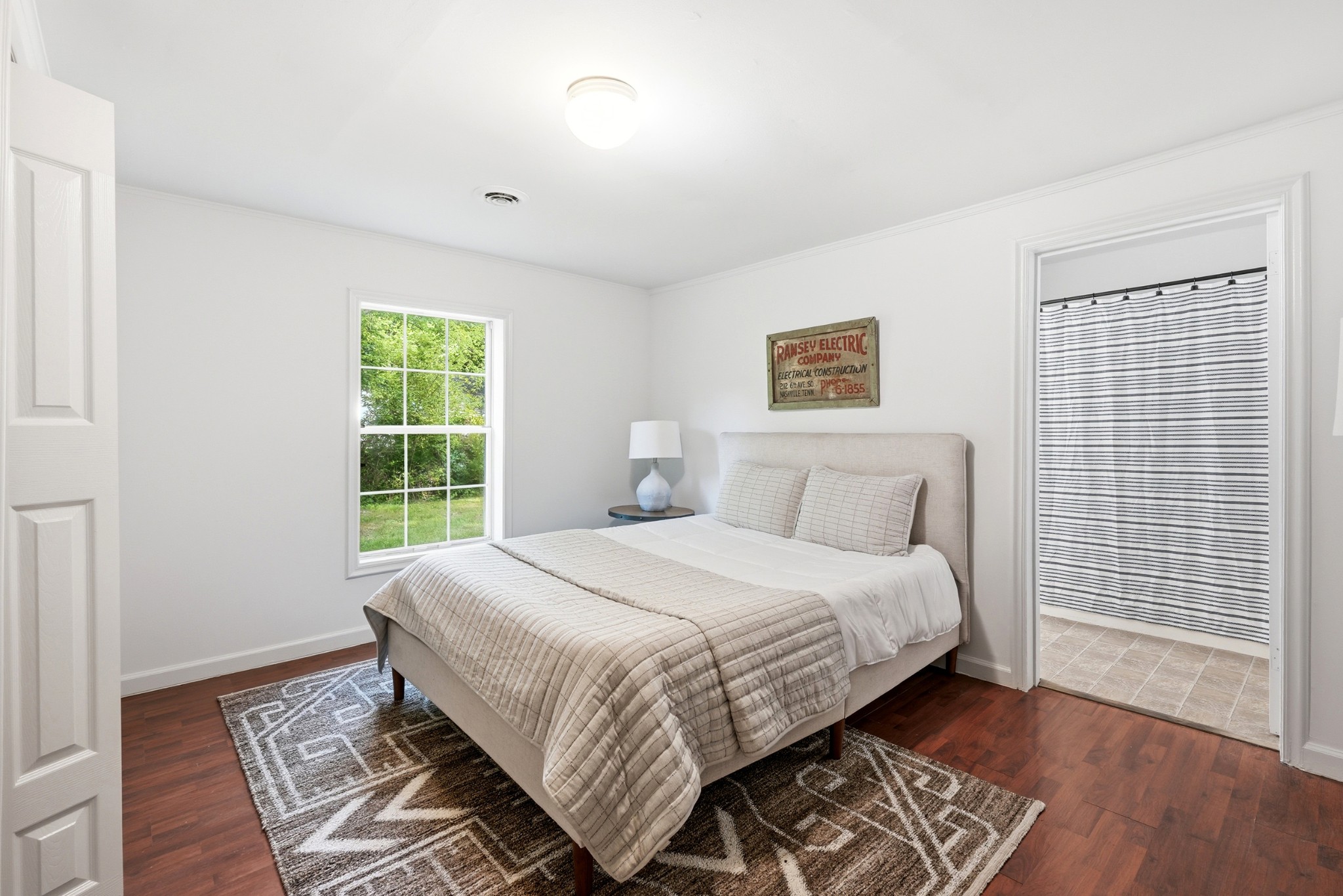 440 W Kingston Springs Rd
