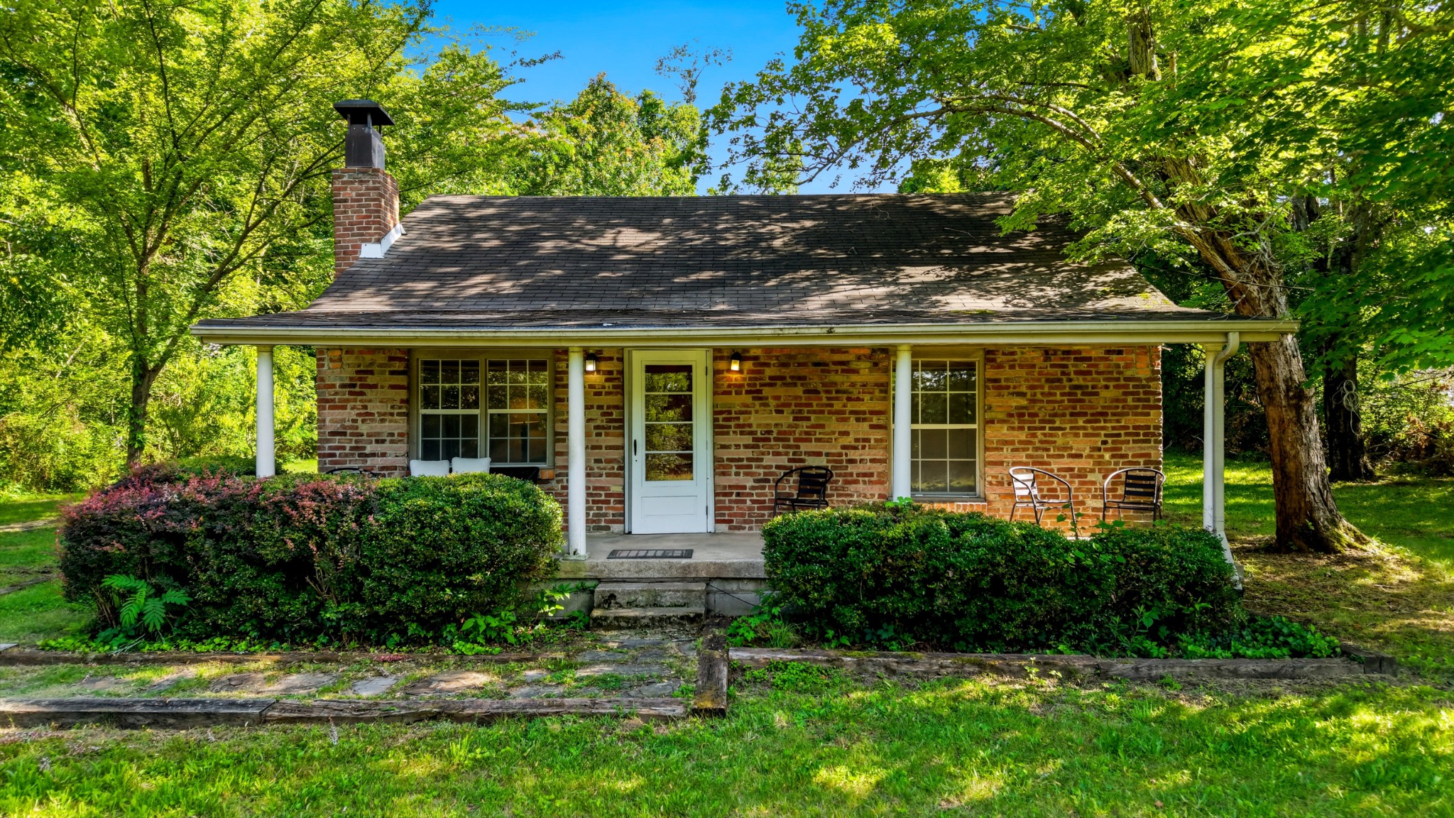 440 W Kingston Springs Rd