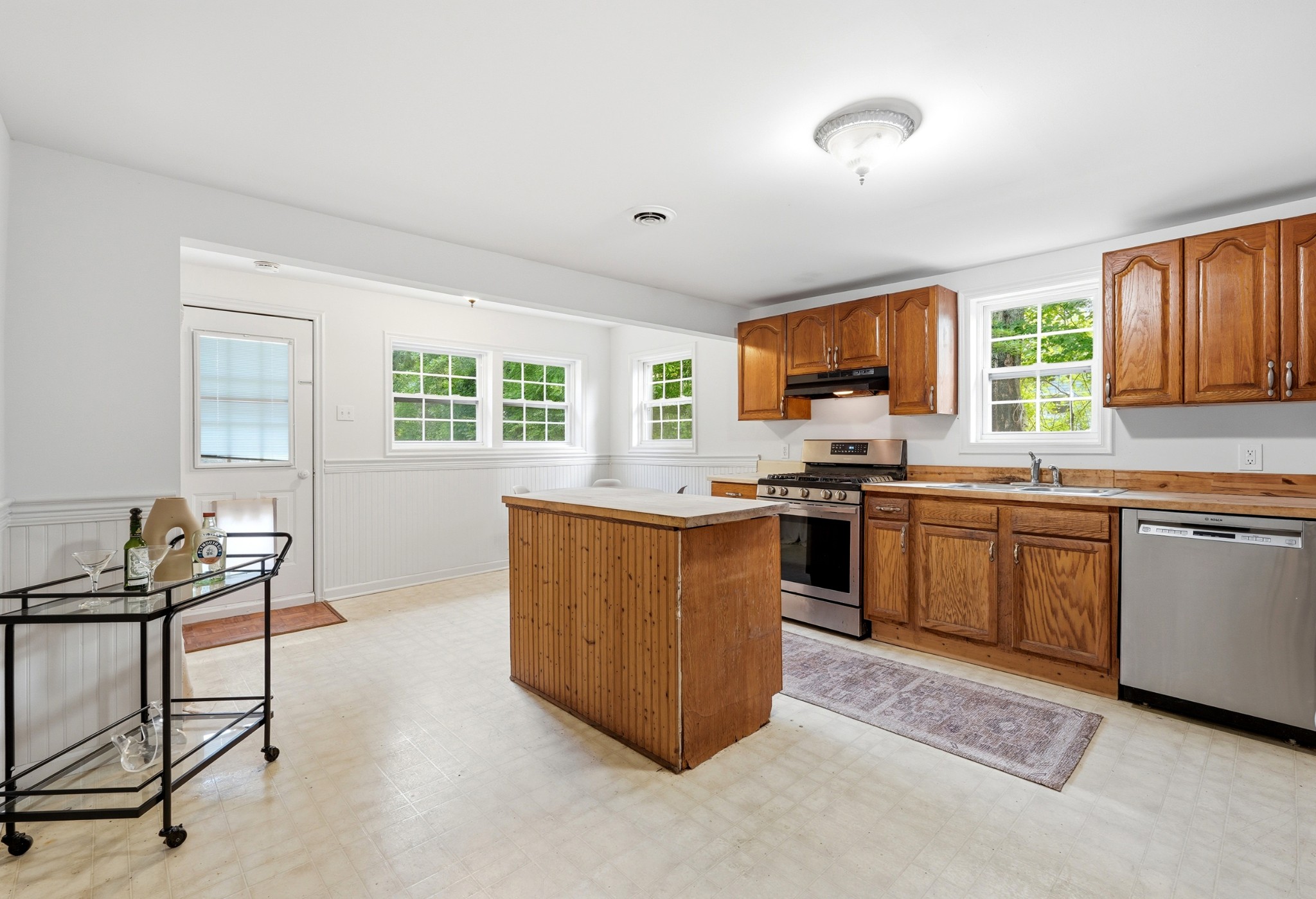 440 W Kingston Springs Rd