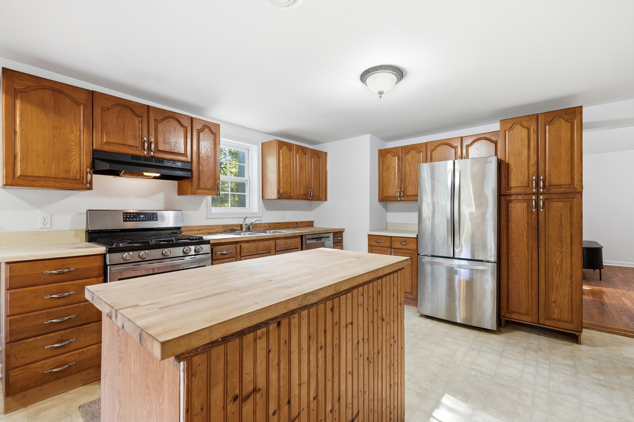 440 W Kingston Springs Rd