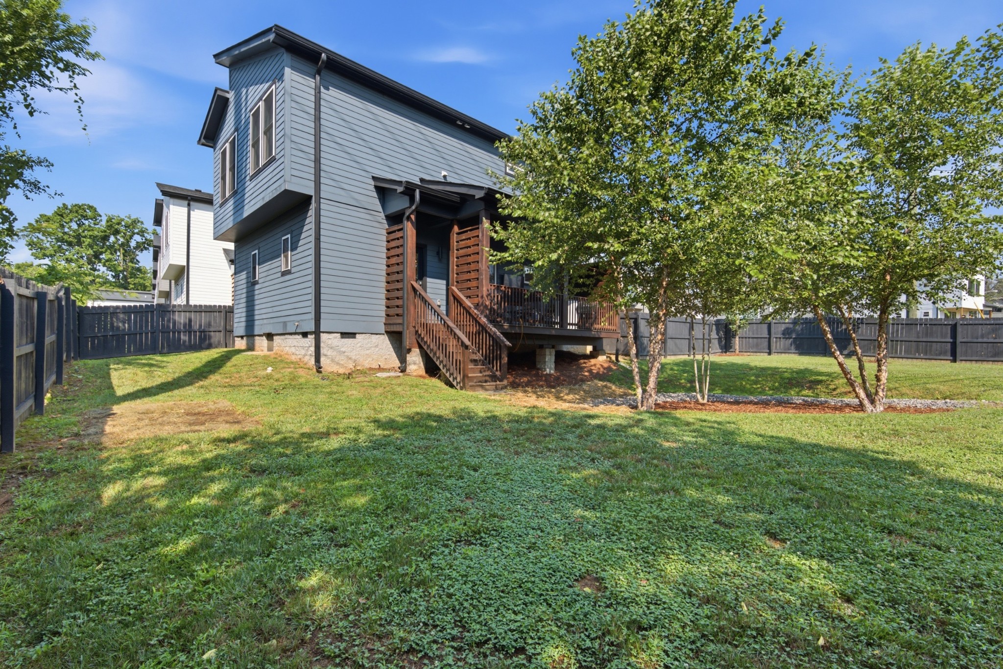 201 Eisenhower Dr