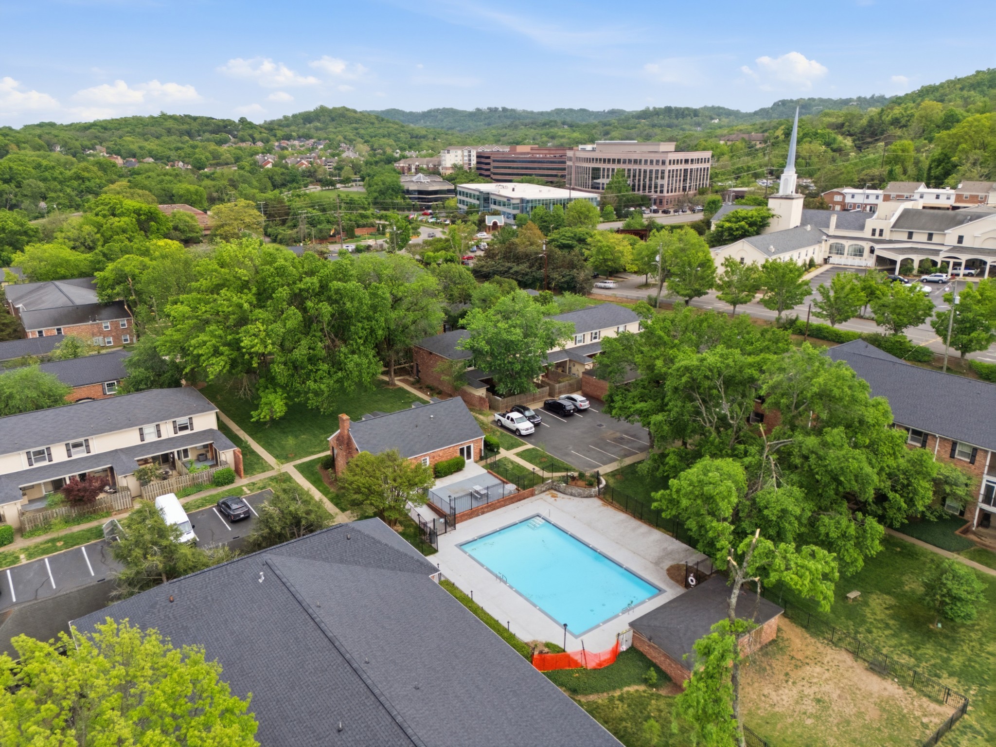 5025 Hillsboro Pike Unit: 15L