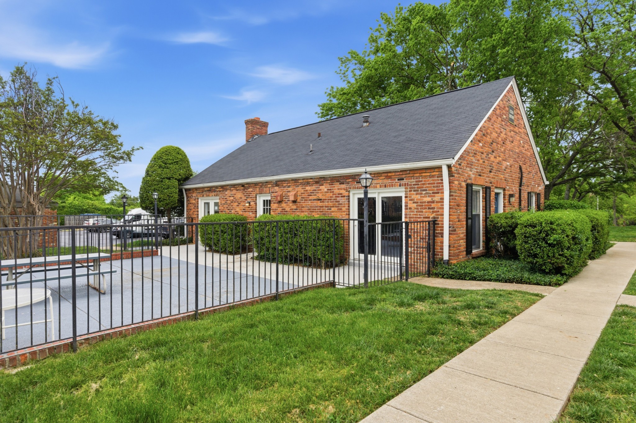 5025 Hillsboro Pike Unit: 15L