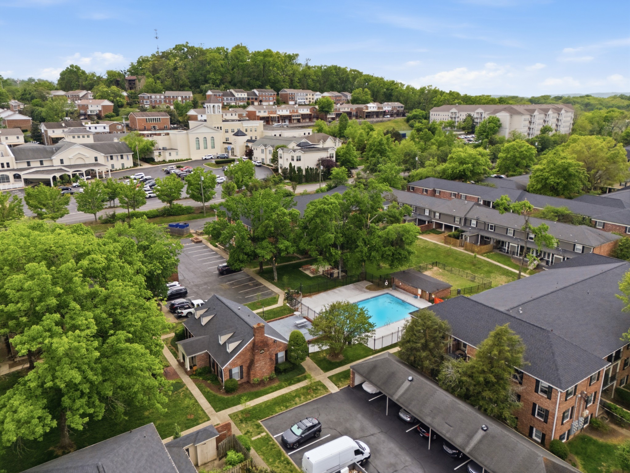 5025 Hillsboro Pike Unit: 15L