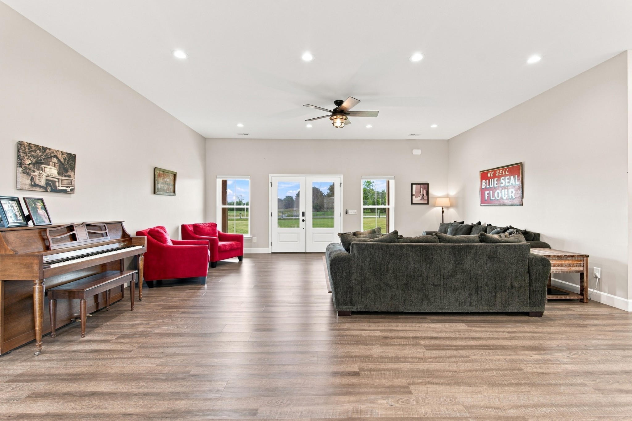 2877 Beasley Rd
