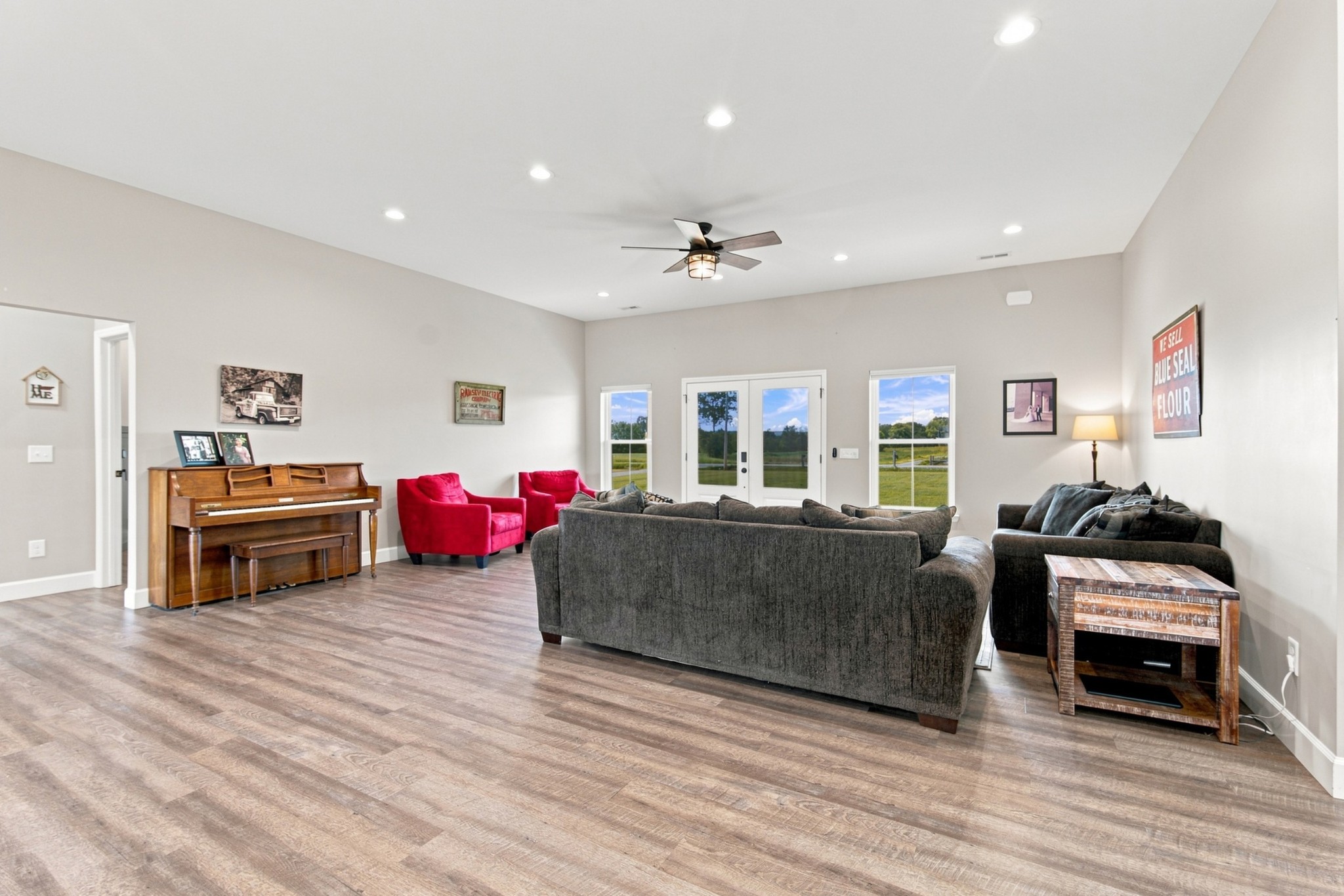 2877 Beasley Rd