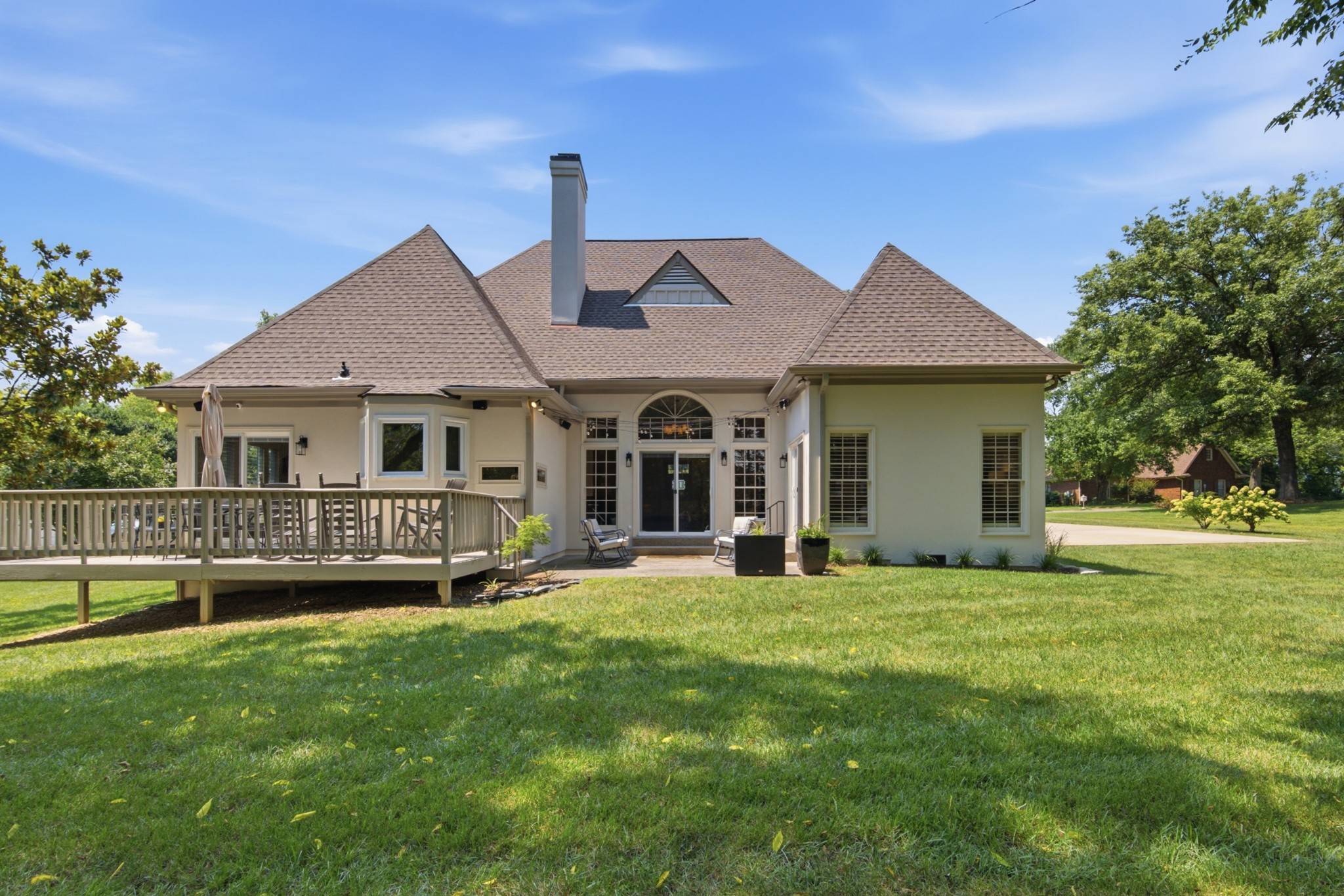 14 Lymington Ct