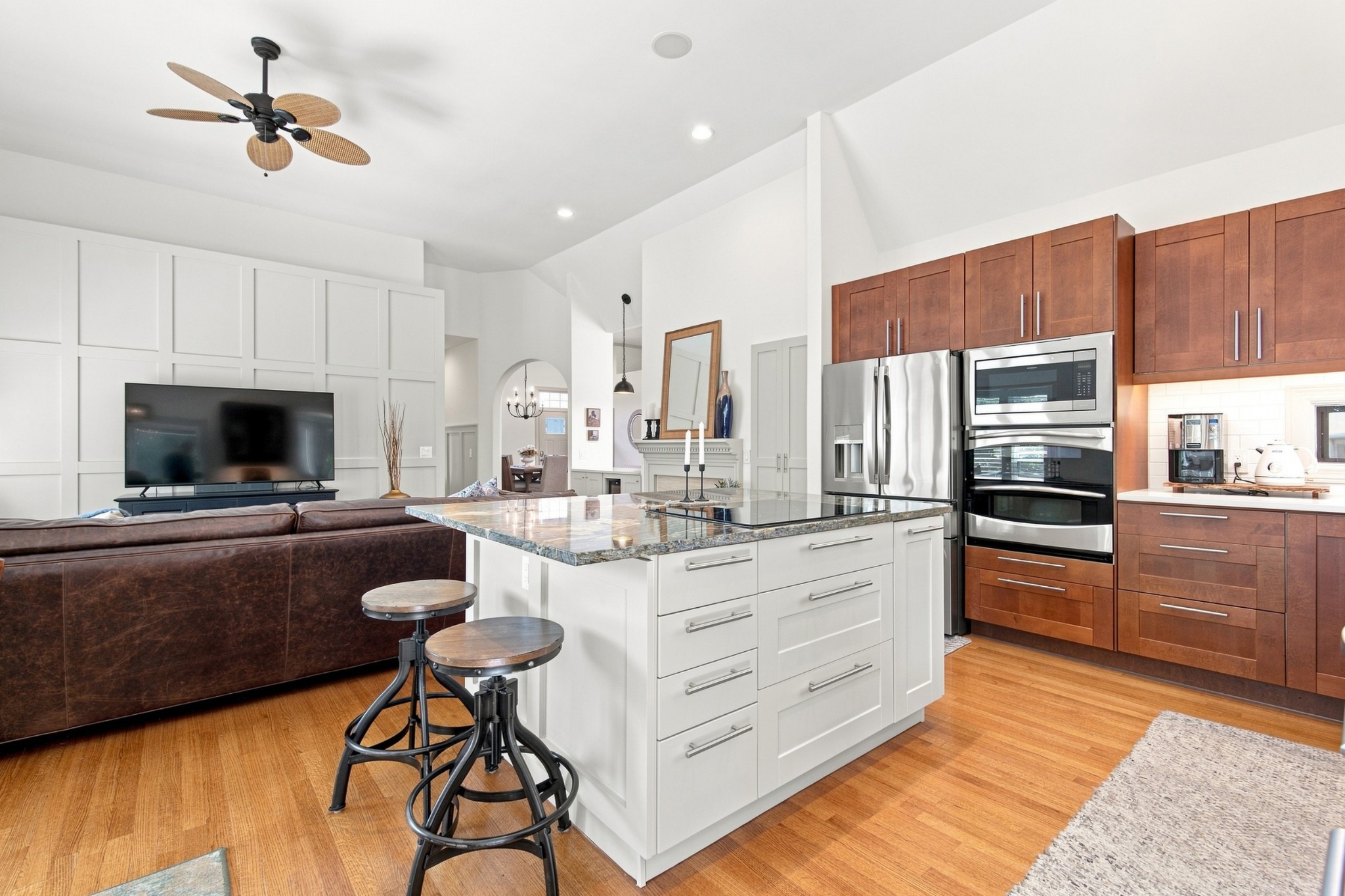 14 Lymington Ct