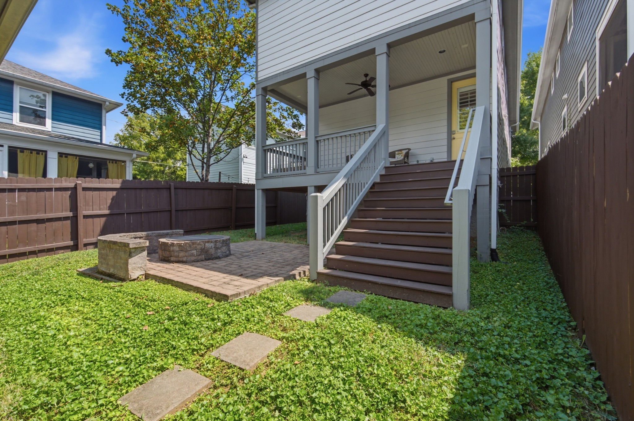 2407 Chapel Ave