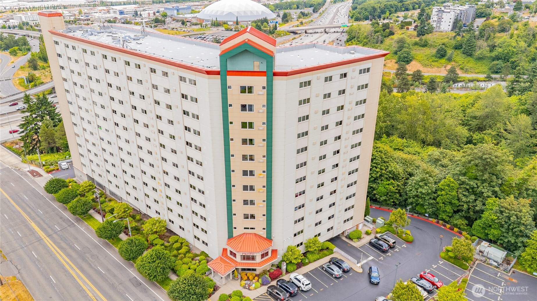 3201 Pacific Avenue Unit: 403