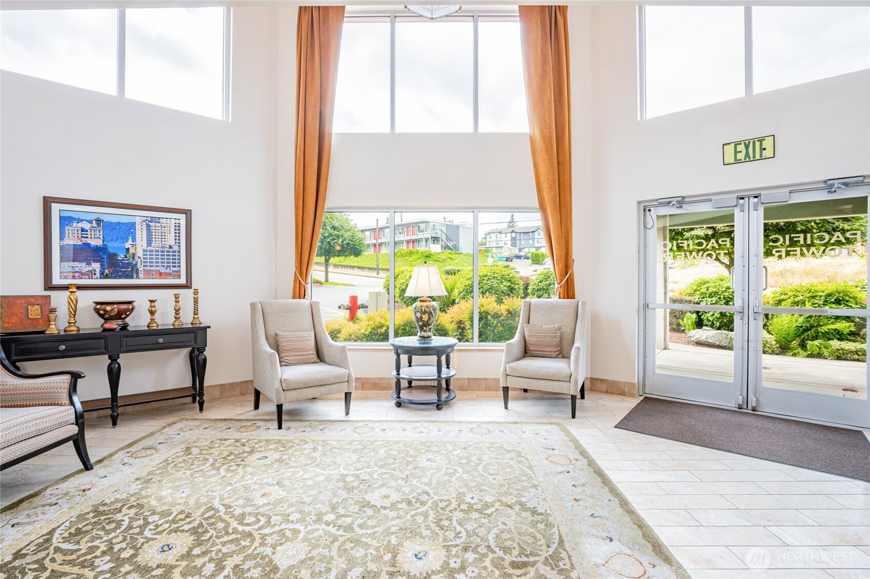 3201 Pacific Avenue Unit: 403