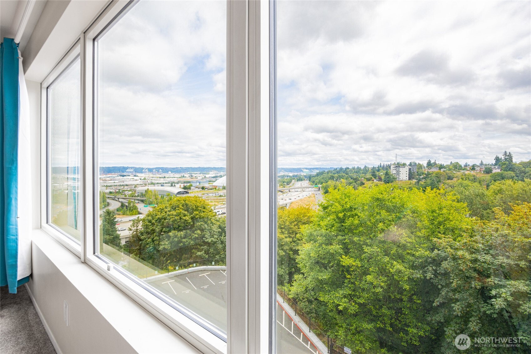 3201 Pacific Avenue Unit: 403