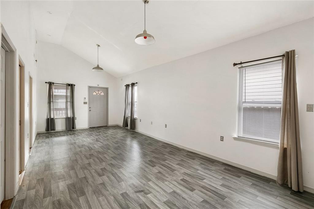 2417 S DERBIGNY Street