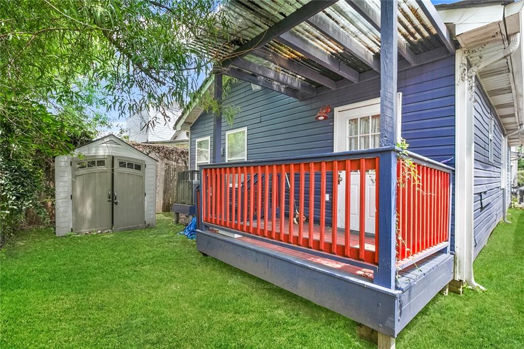 2417 S DERBIGNY Street