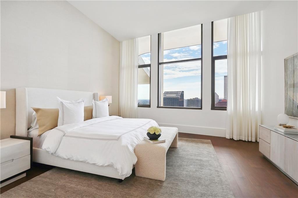 2 CANAL Street 3002