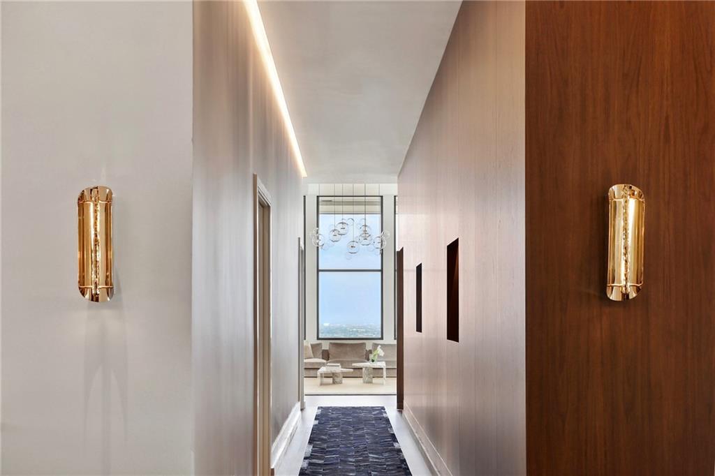 2 CANAL Street 3002