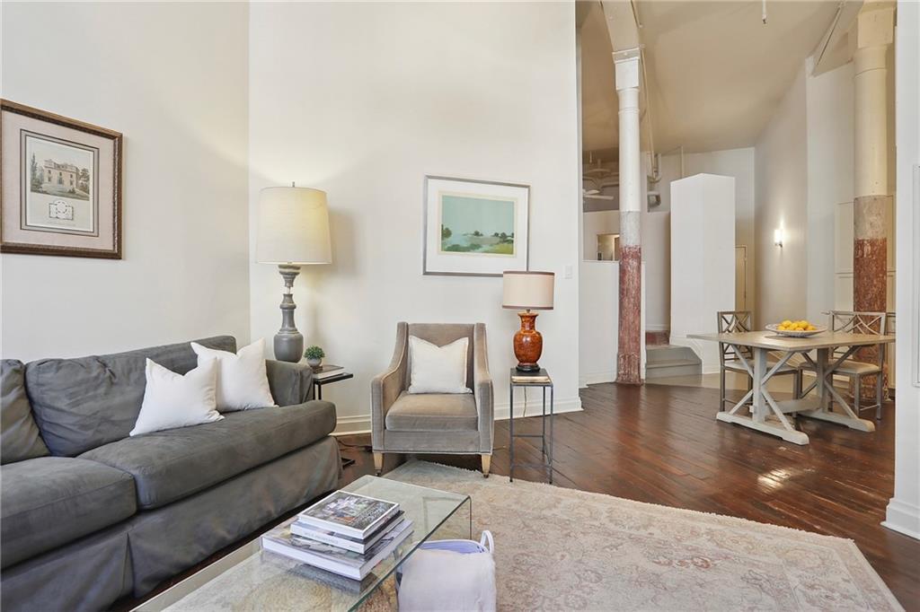 920 POEYFARRE Street 156