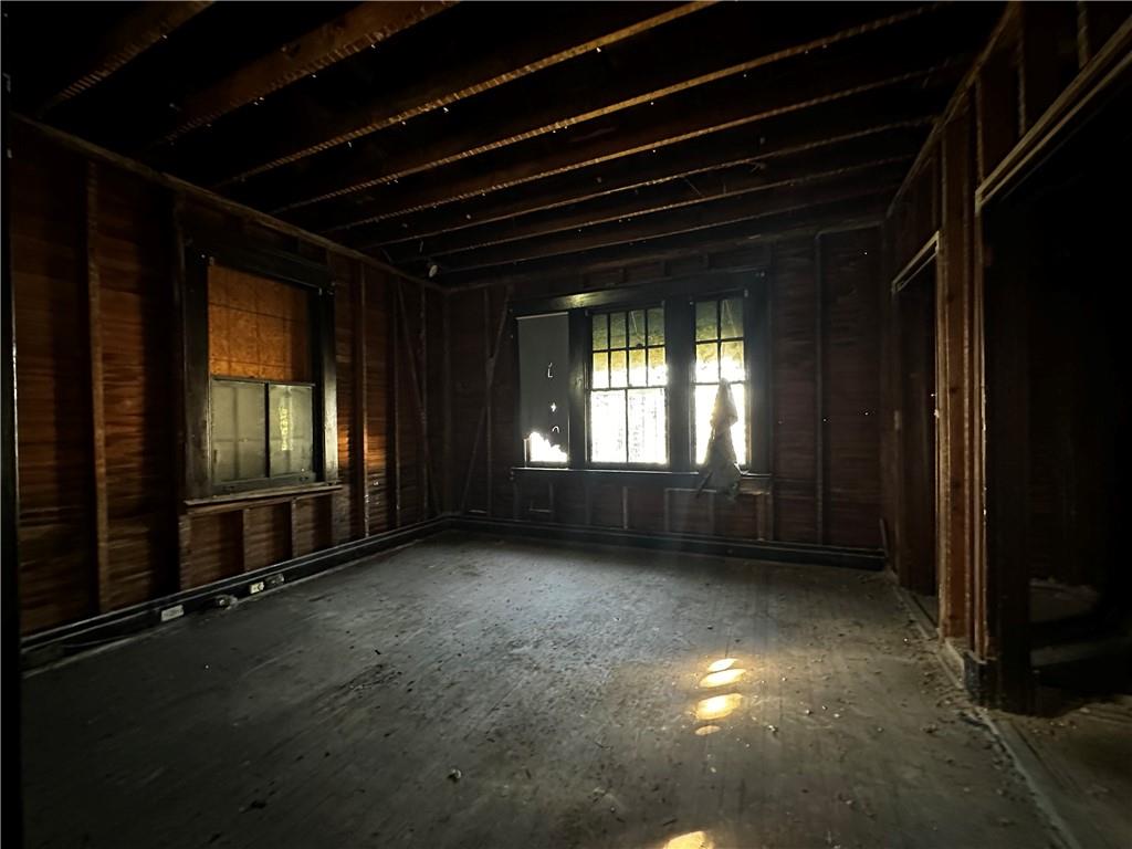 2503 GENERAL TAYLOR Street