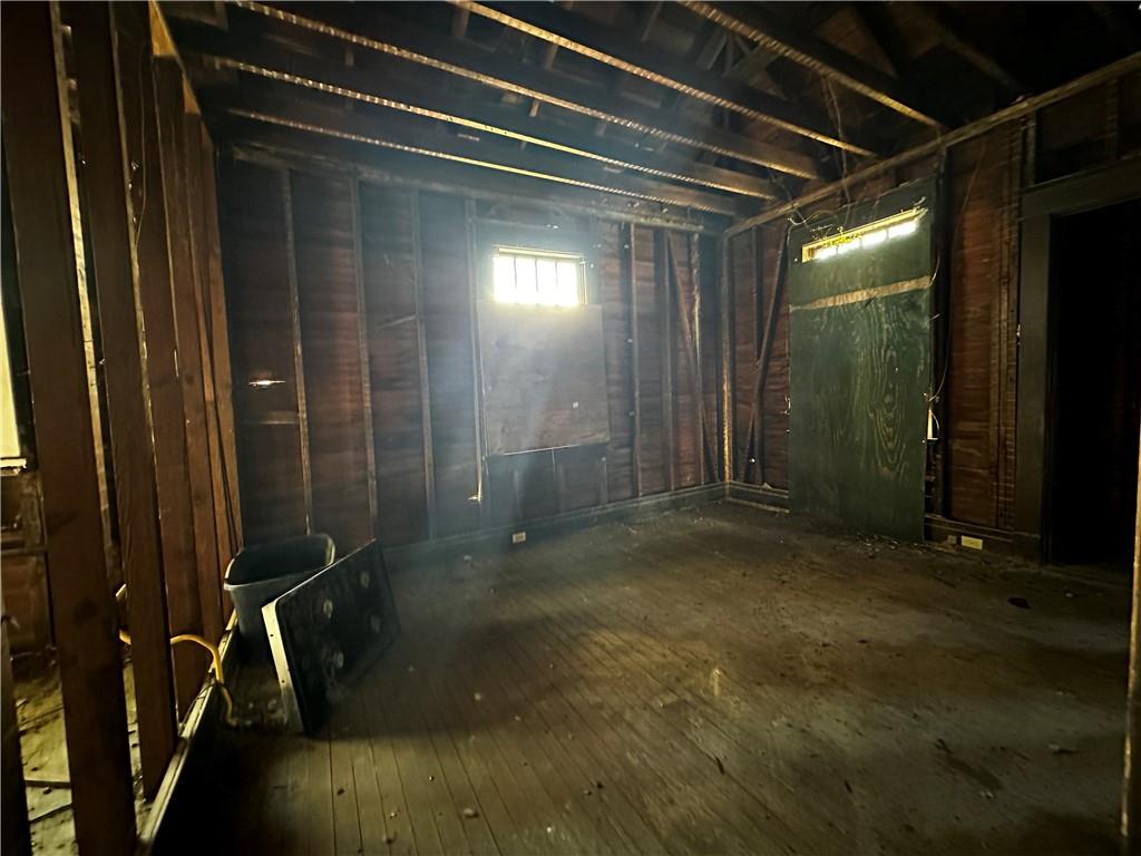 2503 GENERAL TAYLOR Street