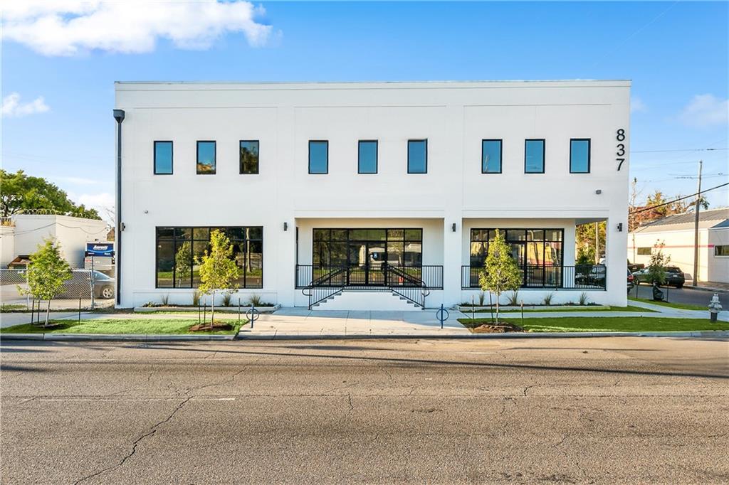 837 N BROAD Street 3