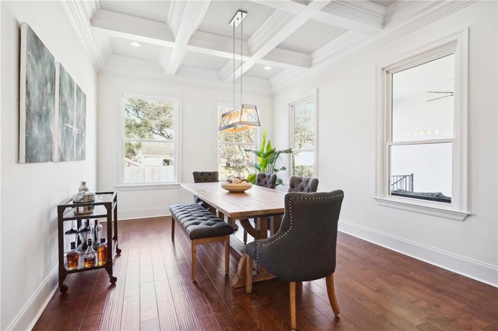 1537 PRENTISS Avenue