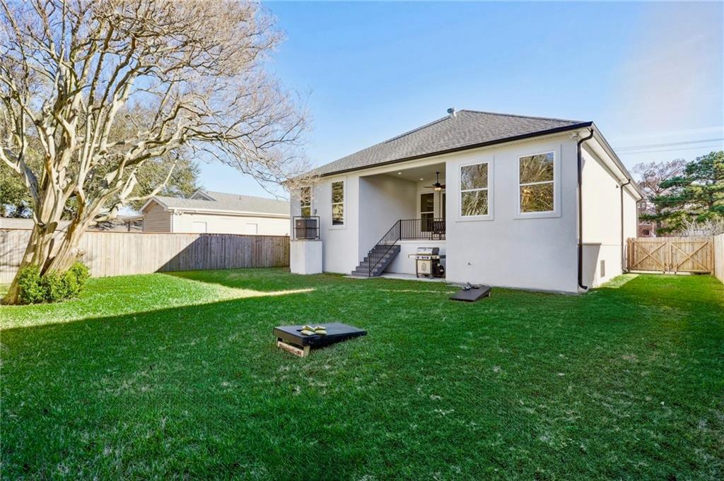 1537 PRENTISS Avenue