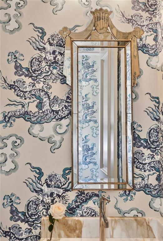 822 BARRACKS Street A