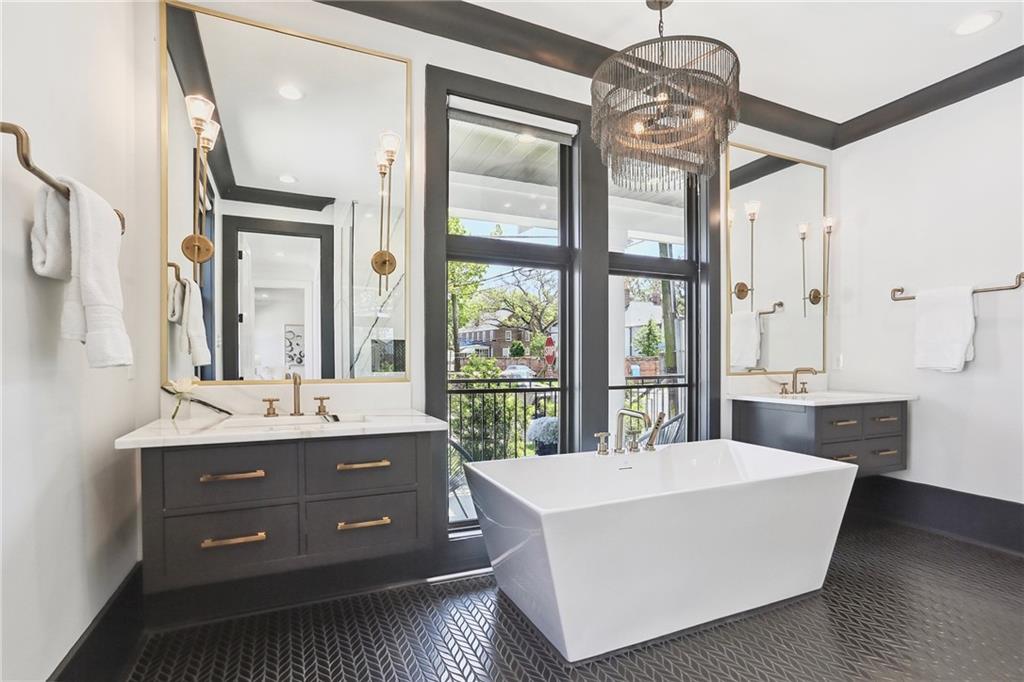 300 HENRY CLAY Avenue