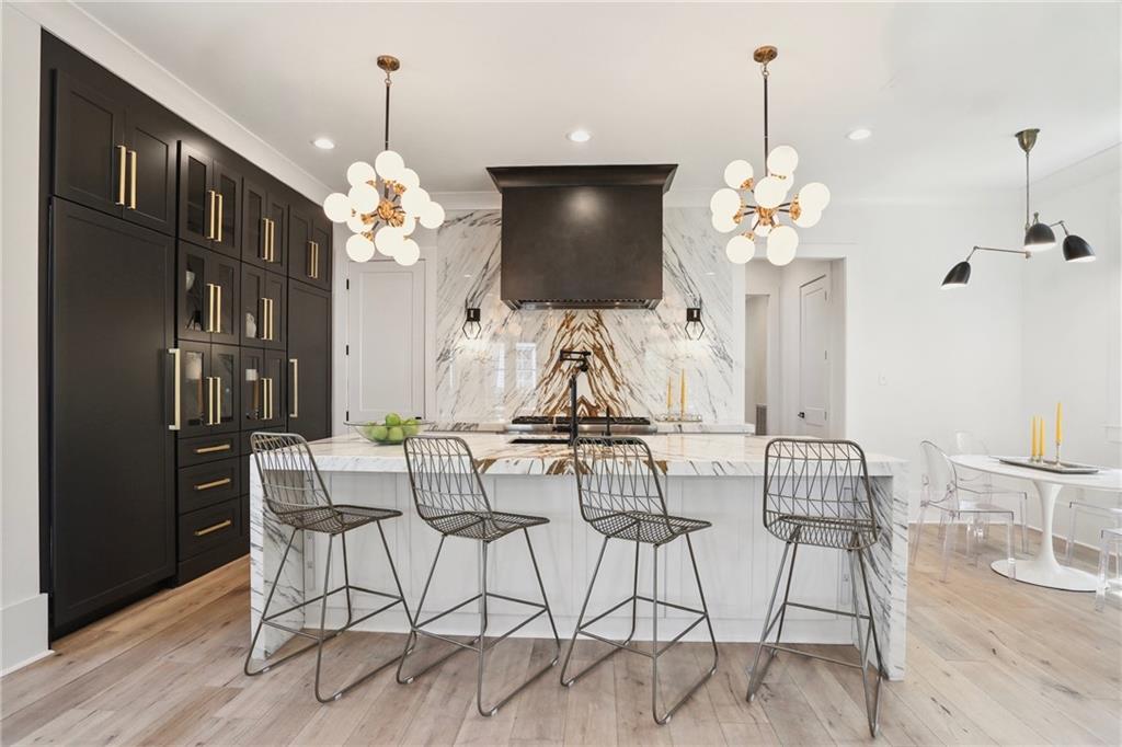 300 HENRY CLAY Avenue