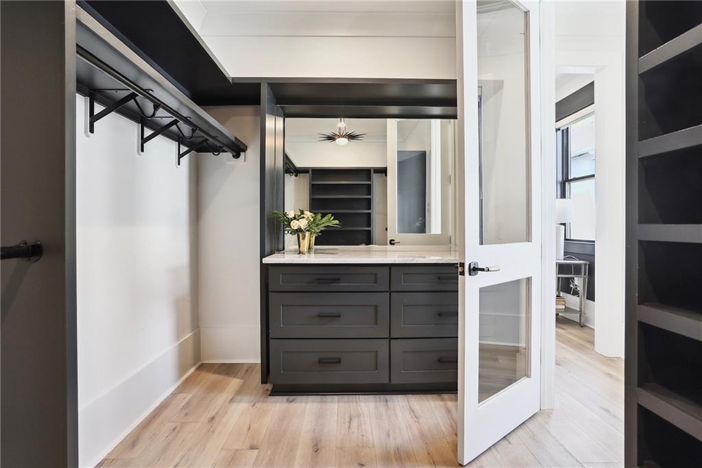 300 HENRY CLAY Avenue