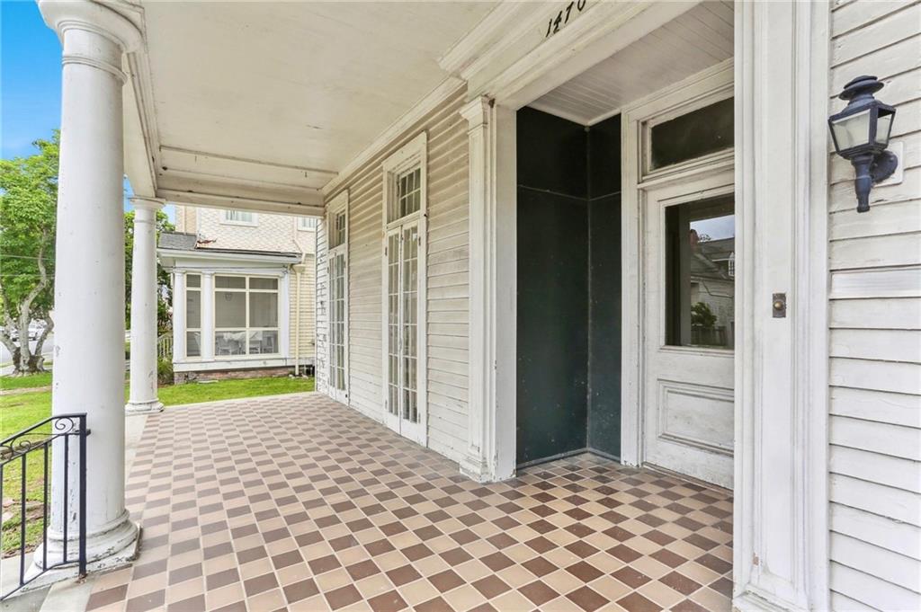 1470 ARABELLA Street