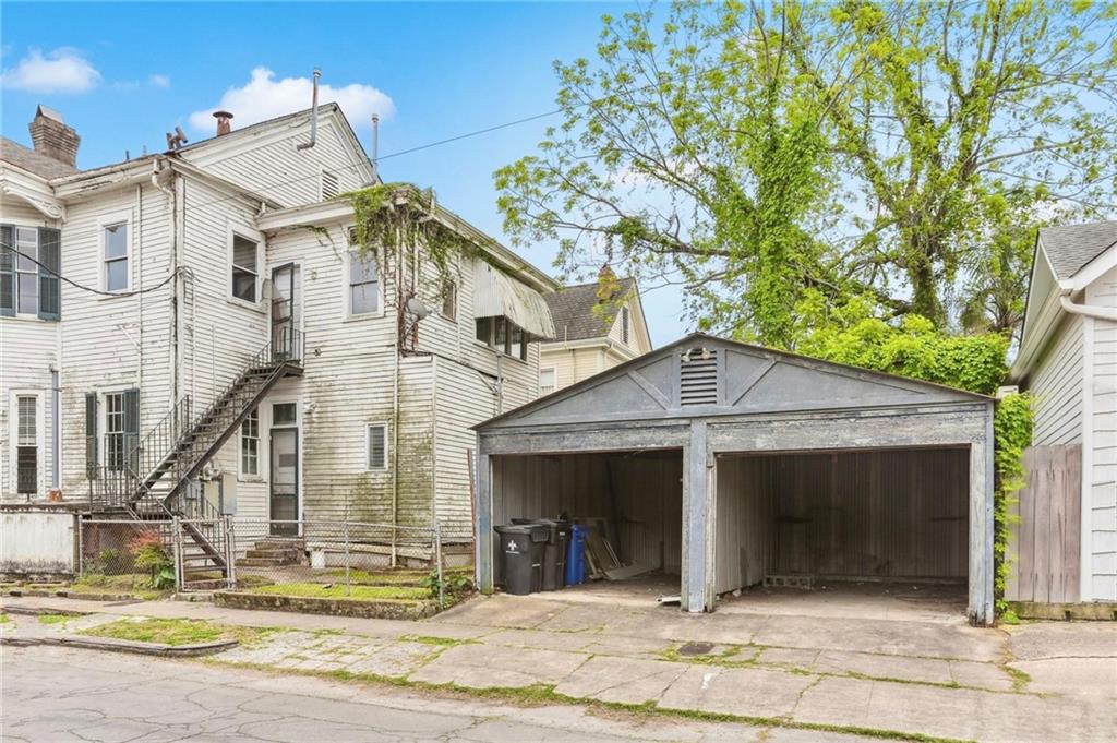 1470 ARABELLA Street