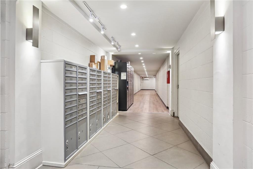 1765 COLISEUM Street 218