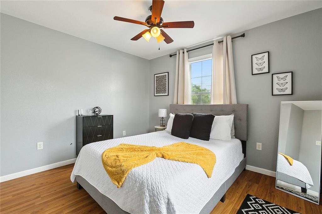 5436 N DERBIGNY Street