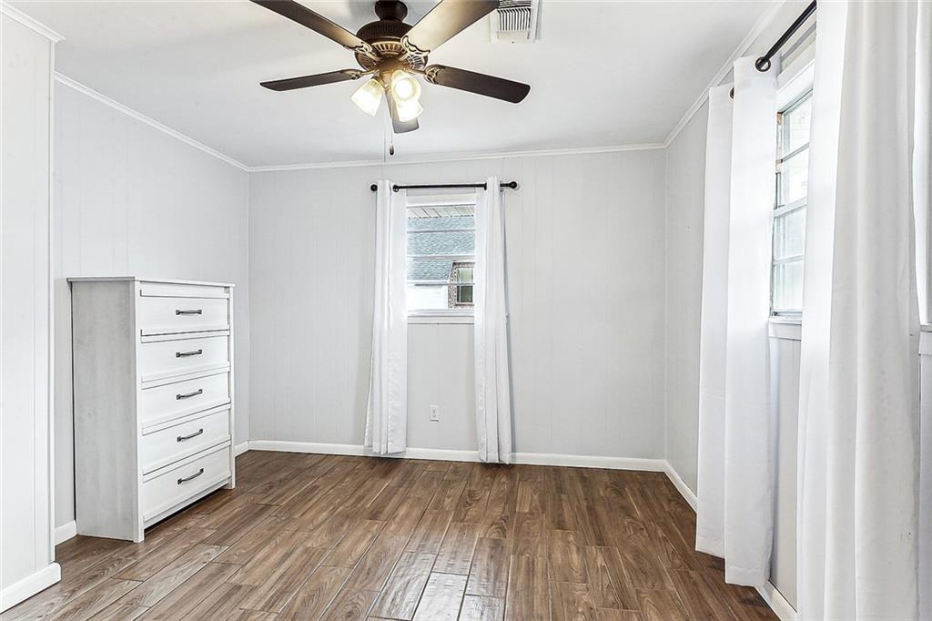 278 W ROBERT E LEE Street A