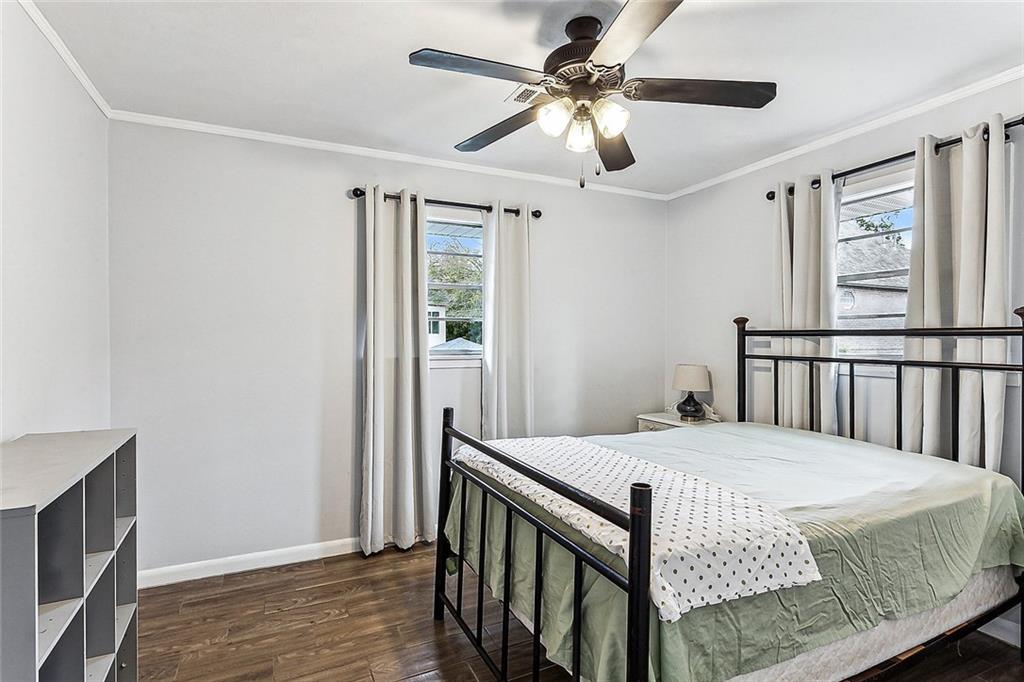 278 W ROBERT E LEE Street A