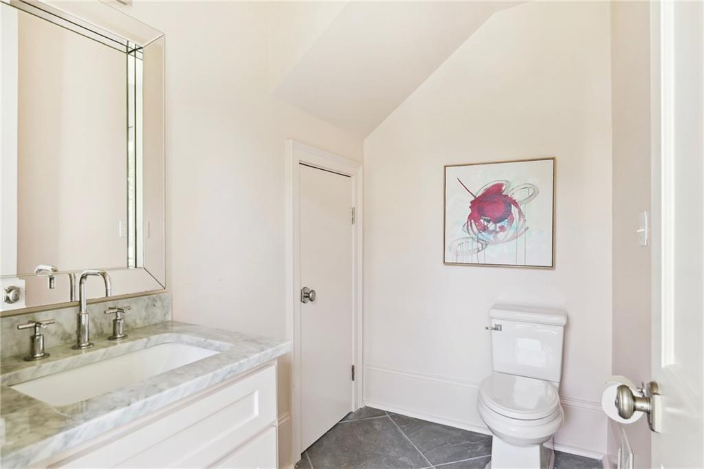 1311 JEFFERSON Avenue