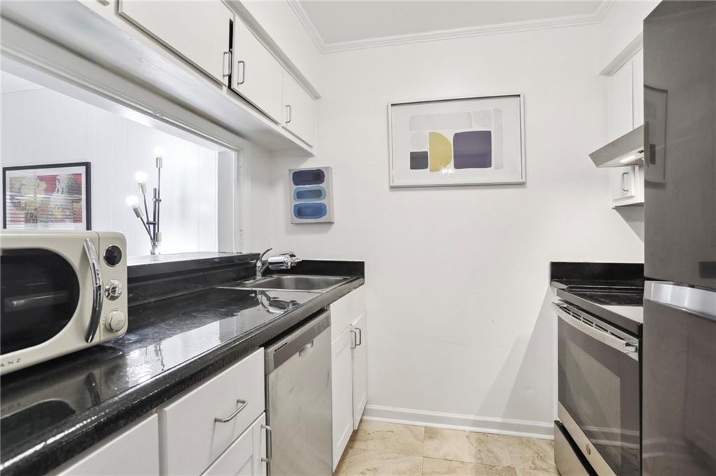 4007 ST CHARLES Street 306