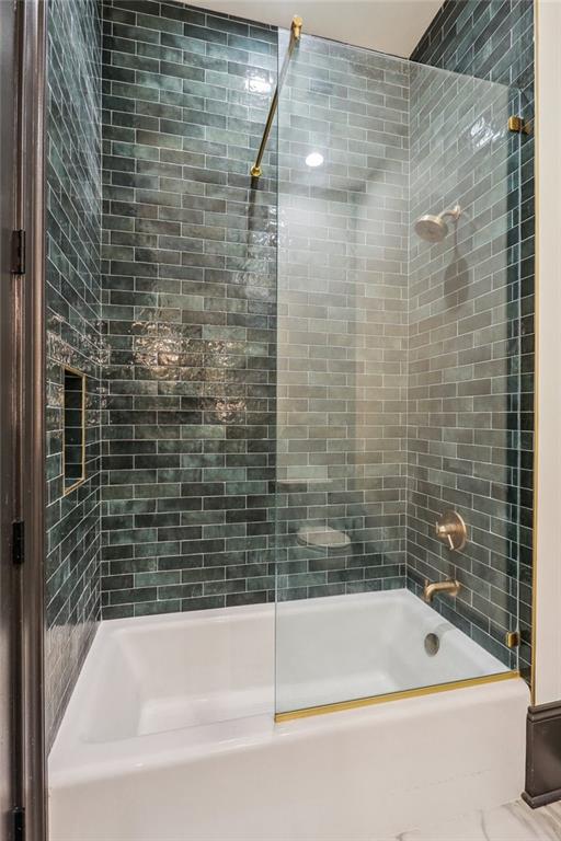 226 DECATUR Street 2B