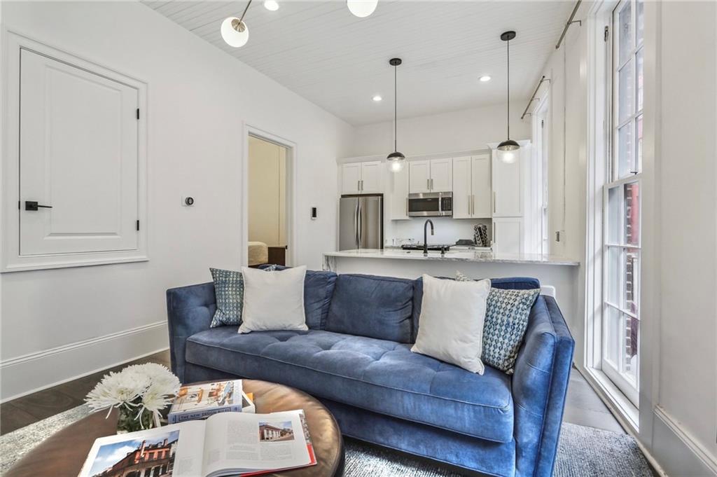 226 DECATUR Street 2B