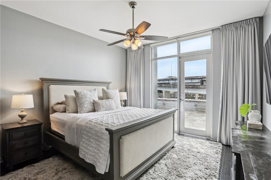 610 JOHN CHURCHILL CHASE Street PH 1