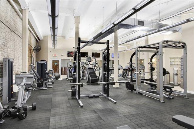 920 POEYFARRE Street 219