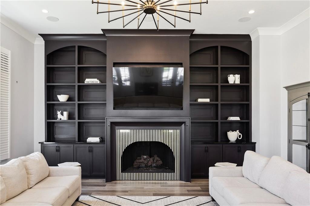 215 CYPRESS CROSSING Drive