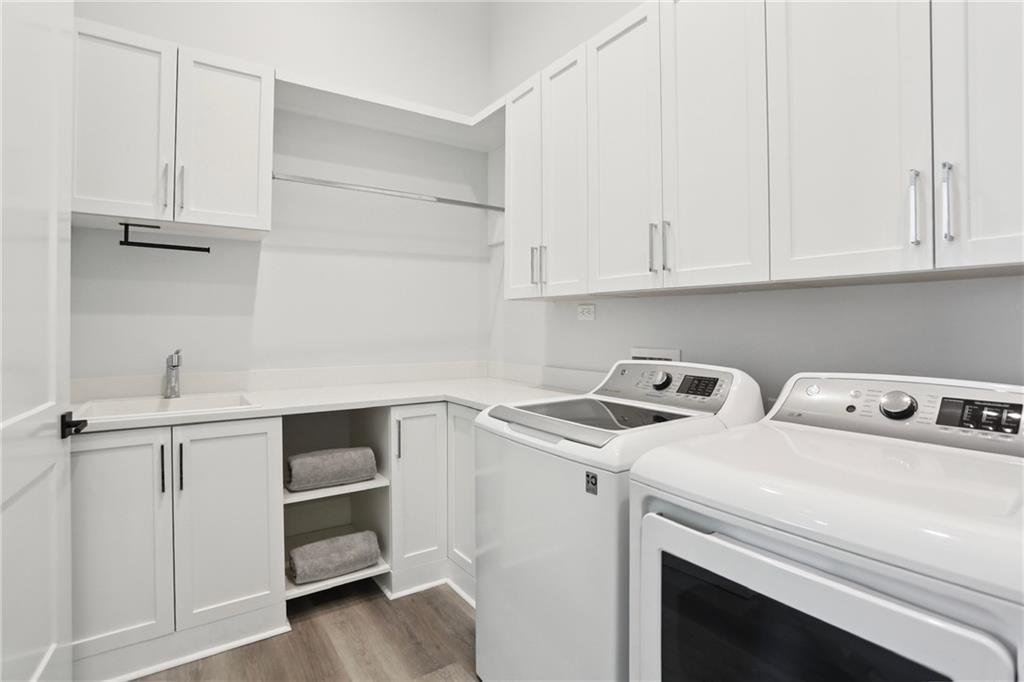 215 CYPRESS CROSSING Drive