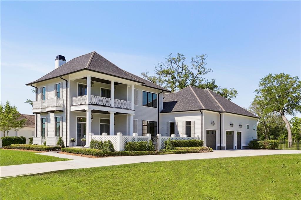 215 CYPRESS CROSSING Drive