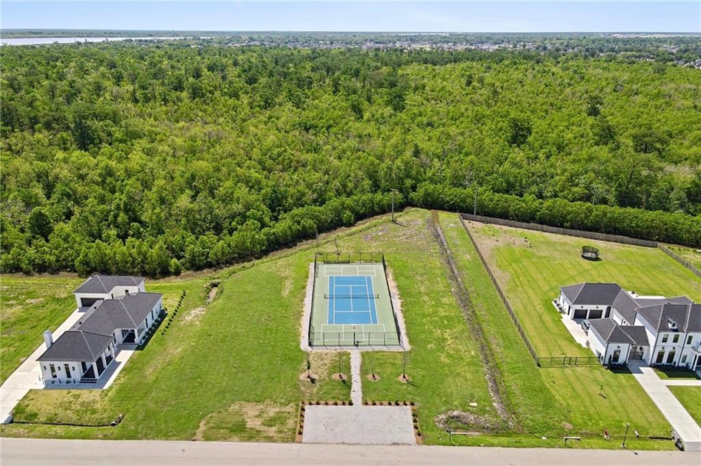 215 CYPRESS CROSSING Drive