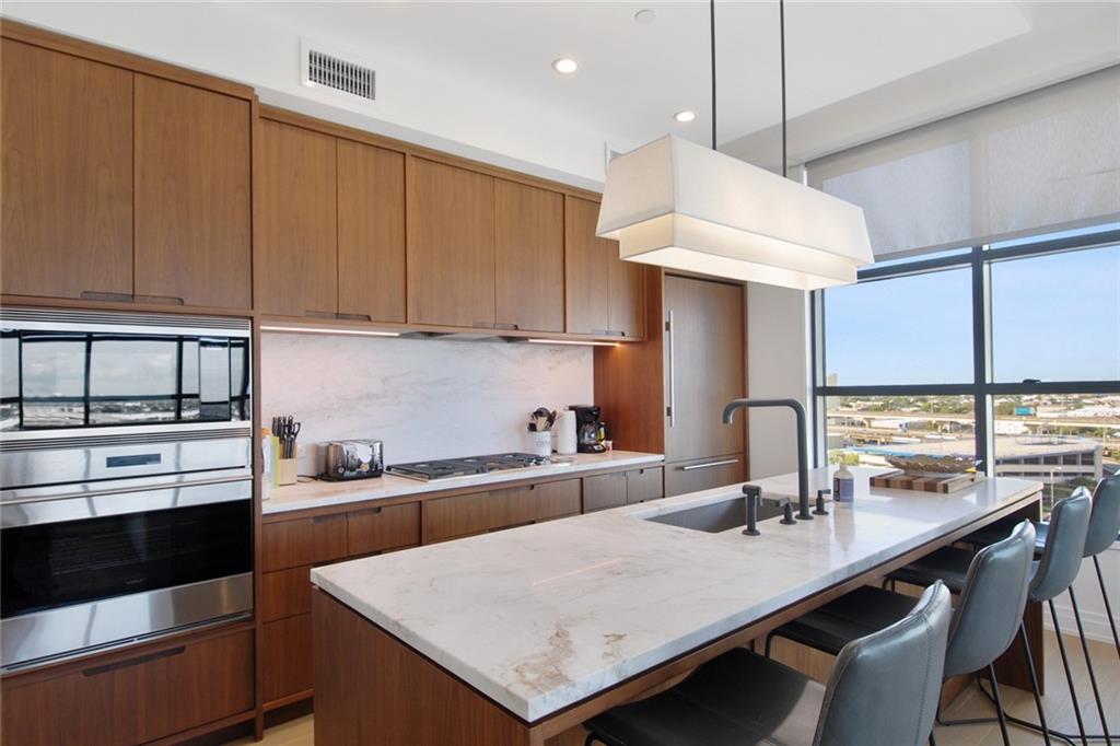 1001 JULIA Street 10B