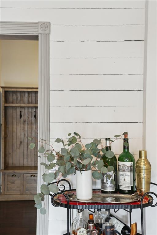 736 ST CHARLES Avenue 2C