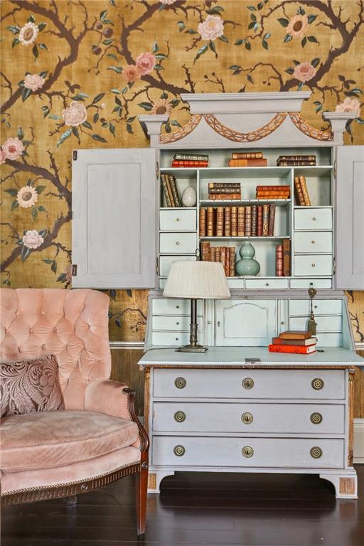 600 GOVERNOR NICHOLLS Street