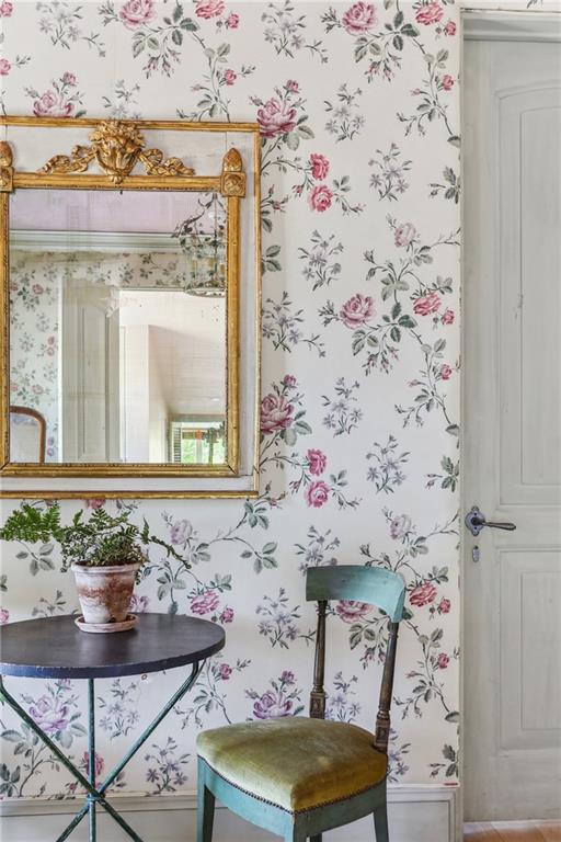 600 GOVERNOR NICHOLLS Street